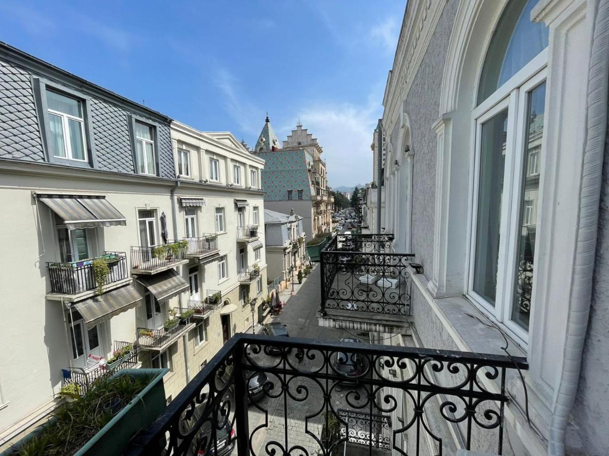 Центр Города Батуми Apartment Rustaveli 13 Extérieur photo